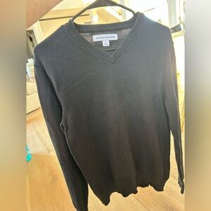 Amazon Essentials Men's Dark Gray V-Neck Sweater
